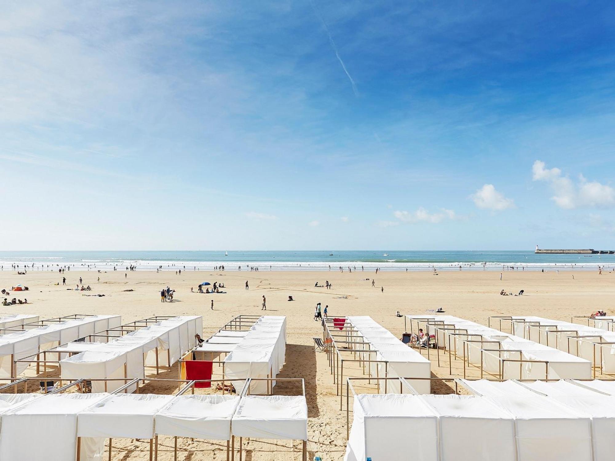 Appartement Moderne Au Centre-Ville, 150M Plage, Wifi, Confort Ideal Pour Familles - Fr-1-92-876 Les Sables-d'Olonne Exterior photo